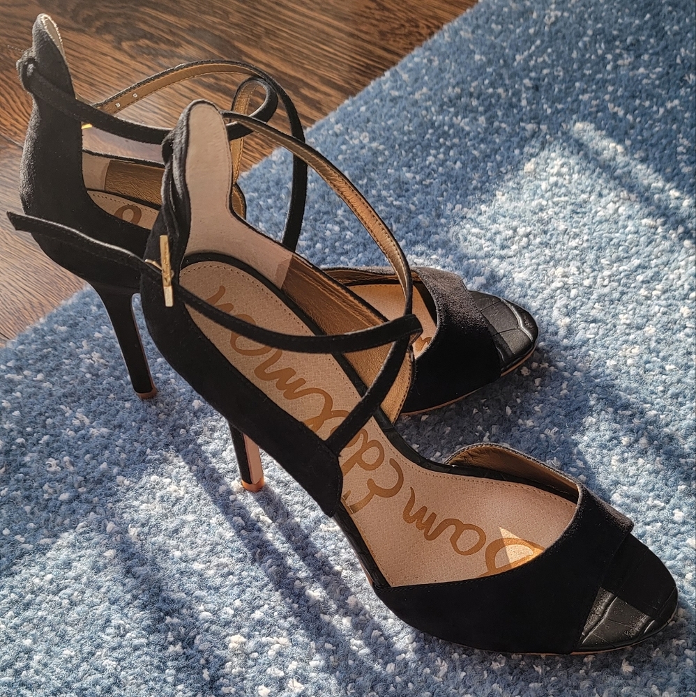 Sam Edelman Black Suede Open Toe Cross Front Heels